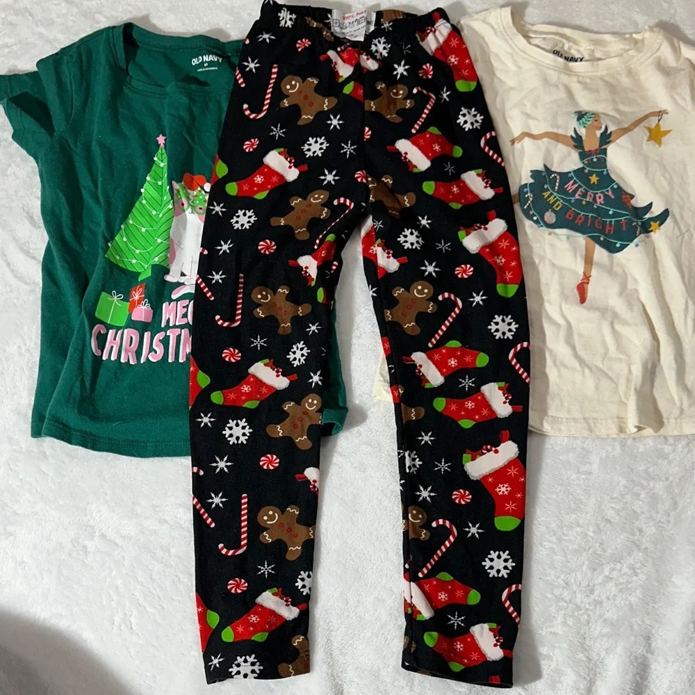 Carters pink button down Christmas PJ set & Christmas tees with legging 5t